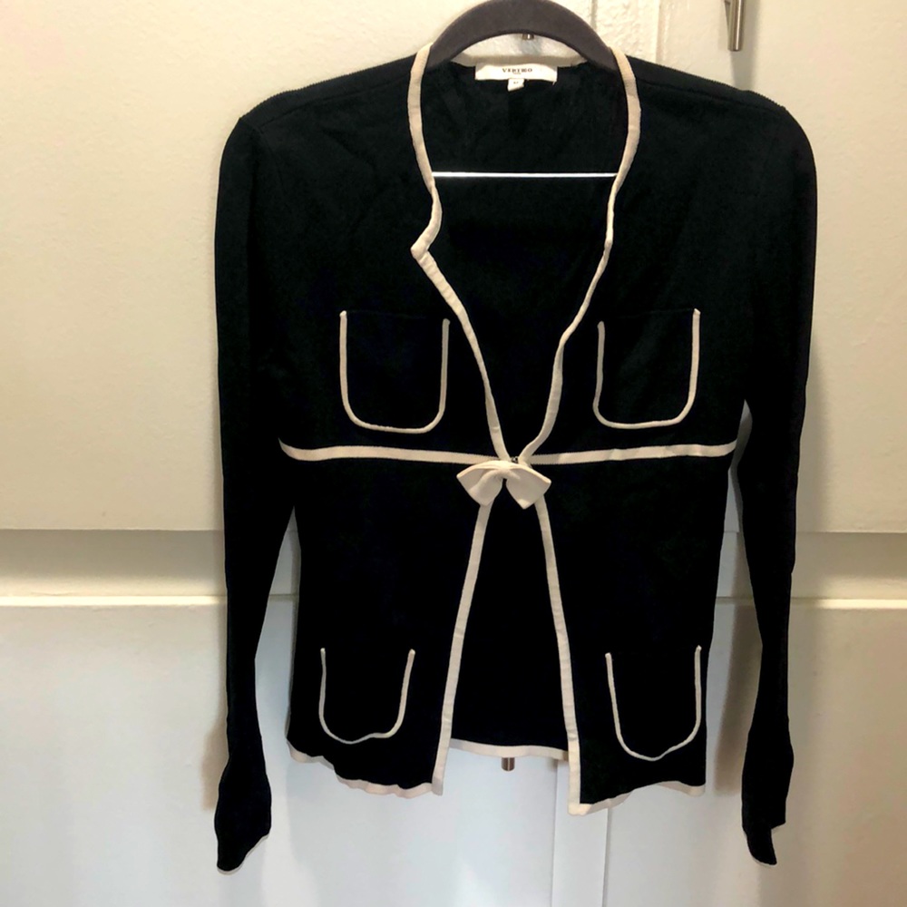 COPY - Vertigo Black White Sweater